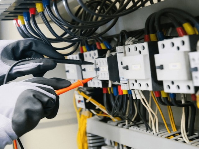 Electrical & Power Distribution — Commercial Complex
